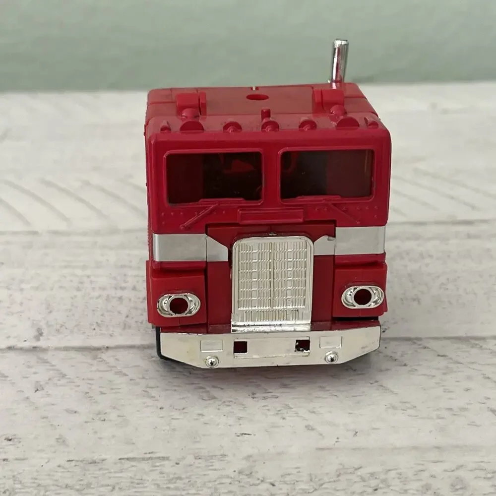G2 Optimus Prime 1992 Transformers Vintage Action Figure Incomplete As Is